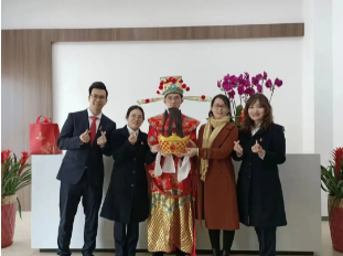 優(yōu)服務(wù)，促發(fā)展，廣州輕工集團(tuán)新仕誠(chéng)公司深入各園區(qū)企業(yè)開(kāi)展新春走訪活動(dòng)